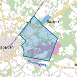 Verspreide huizen Veldmaat ten zuiden van de spoorlijn